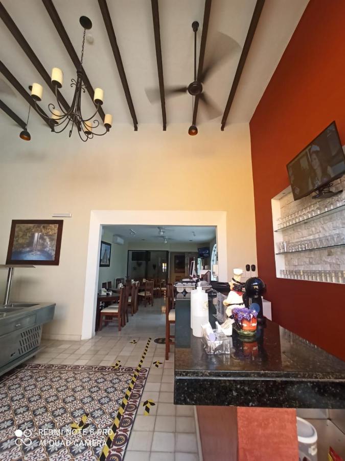 Hotel Las Monjas 梅里达 外观 照片