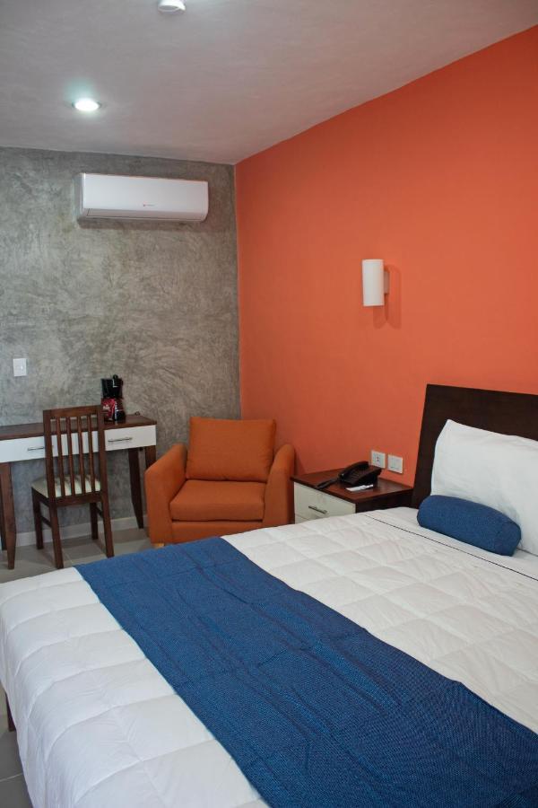 Hotel Las Monjas 梅里达 外观 照片